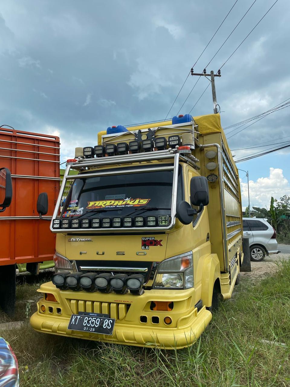 Layanan transporter Kalimantan Tengah untuk distribusi antar kota