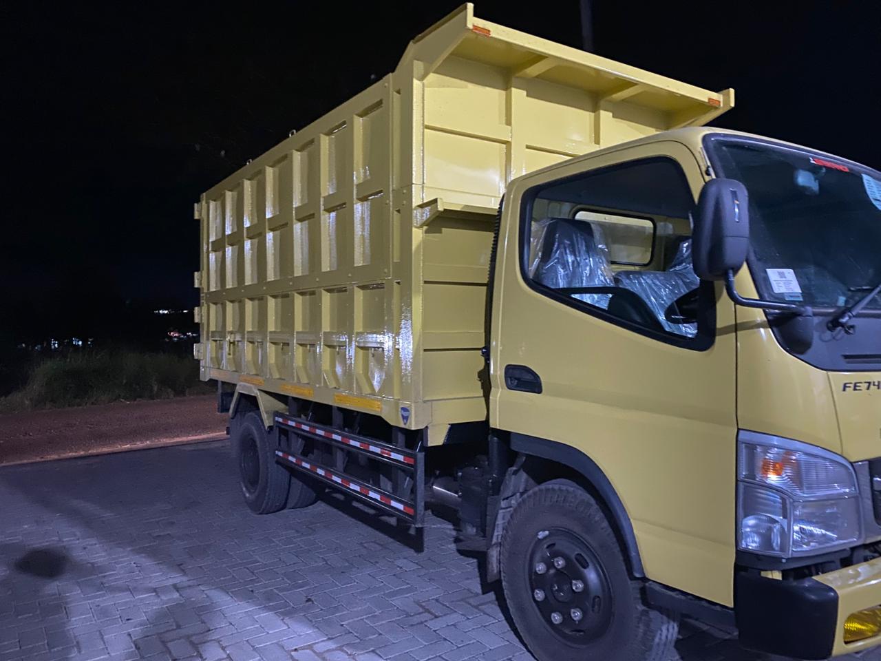 Pengiriman barang proyek dan industri oleh transporter Kalimantan Barat